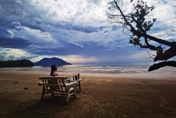 Arkadia Beach Resort Underground River Sabang  Esterno foto
