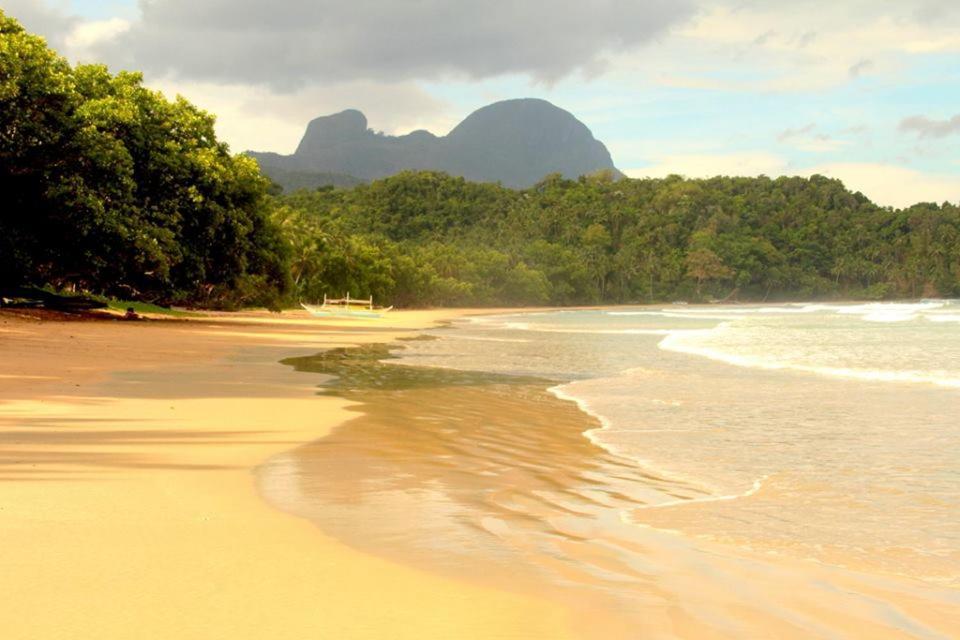 Arkadia Beach Resort Underground River Sabang  Esterno foto