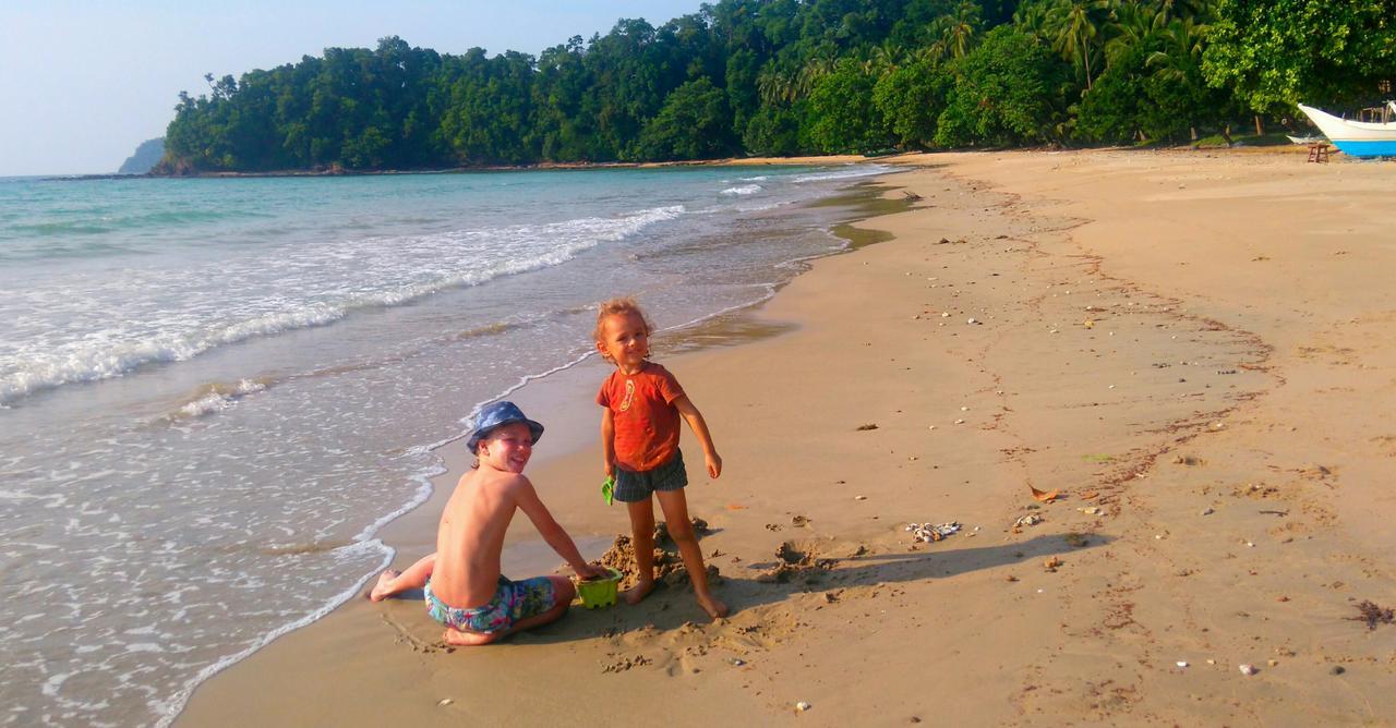 Arkadia Beach Resort Underground River Sabang  Esterno foto
